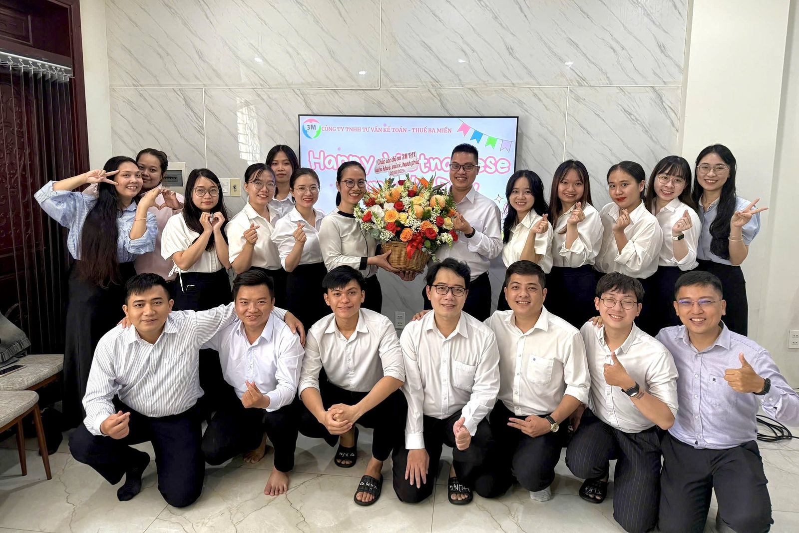 Chúc mừng ngày Phụ nữ Việt Nam 20/10